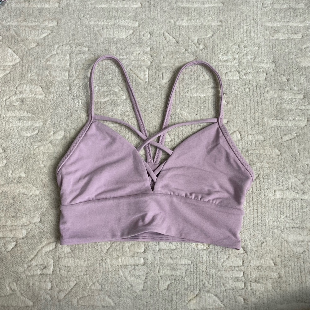 Pink Lululemon sports bra